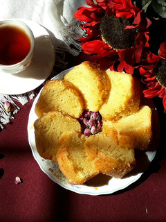 عکسی از دستور کیک هل و گلاب