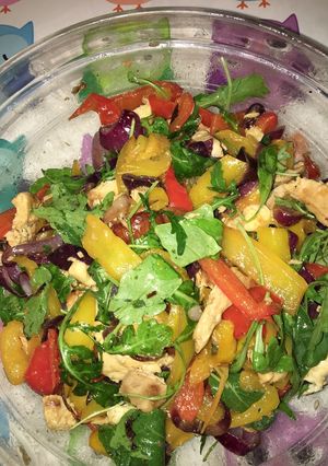 Foto di Insalata pollo e verdure #cookpadchallenge