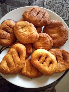 A picture of Macheteadas (Honduran breakfast treat).