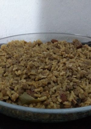 Foto de Arroz com lentilha e calabresa