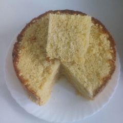 Lemon Vanilla cake #bakedsnack A picture of Lemon Vanilla cake #bakedsnack.