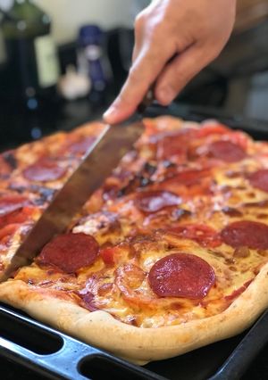 Una foto de Pizza con masa hecha en casa