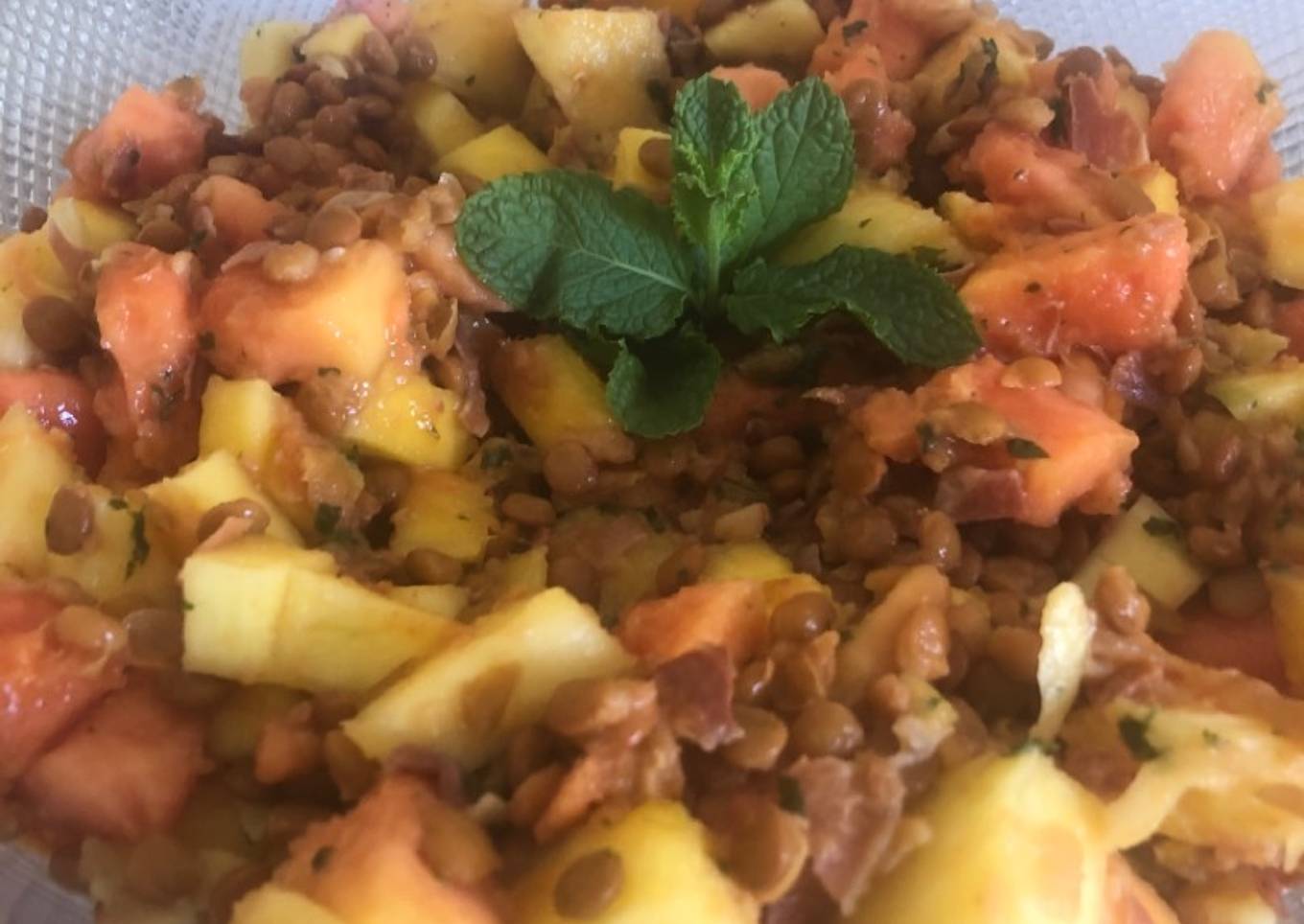 421. Ensalada de lentejas y frutas tropicales (entrante ensalada)
