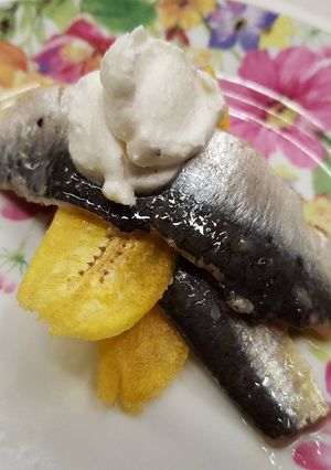 Foto principal de Sardinas montadas sobre "Milhojas Tricolor"