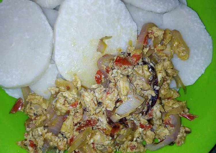 Recipe of Favorite Yam with egg sauce | Satisfyingrecipe.web.app