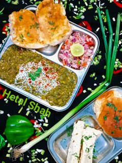 हरियाली पावभाजी (Hariyali pav bhaji recipe in hindi) रेसिपी मुख्य फोटो