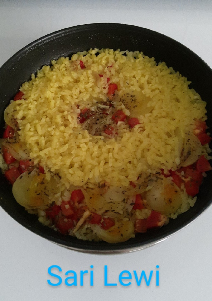 Una foto de Arroz con complementos en Placa de inducción (8 ingredientes)