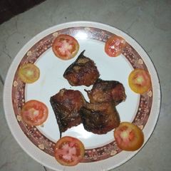 A picture of Fried fish.