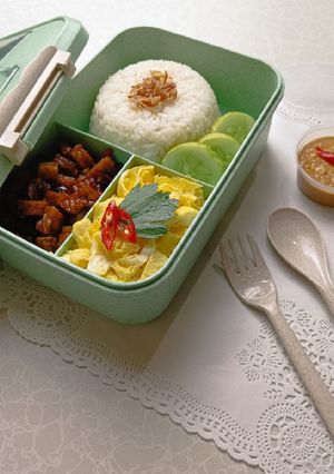 Foto resep Nasi Uduk Semi Komplit