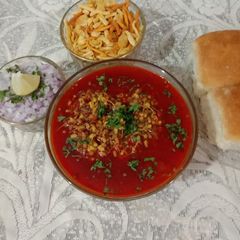 A picture of Tari wali Misal.