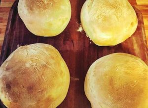 Una foto de Pan de campo en horno de barro