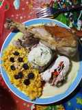 Pechuga de pavo rellena con salsa de naranja a la crema