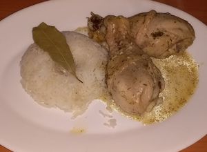 Foto principal de Pollo al eneldo con arroz
