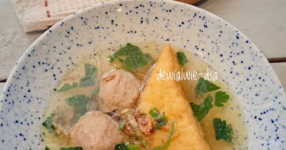 Resep Kuah Bakso Gurih Tanpa Tetelan 15 Menit Oleh Dewialwie Cookpad