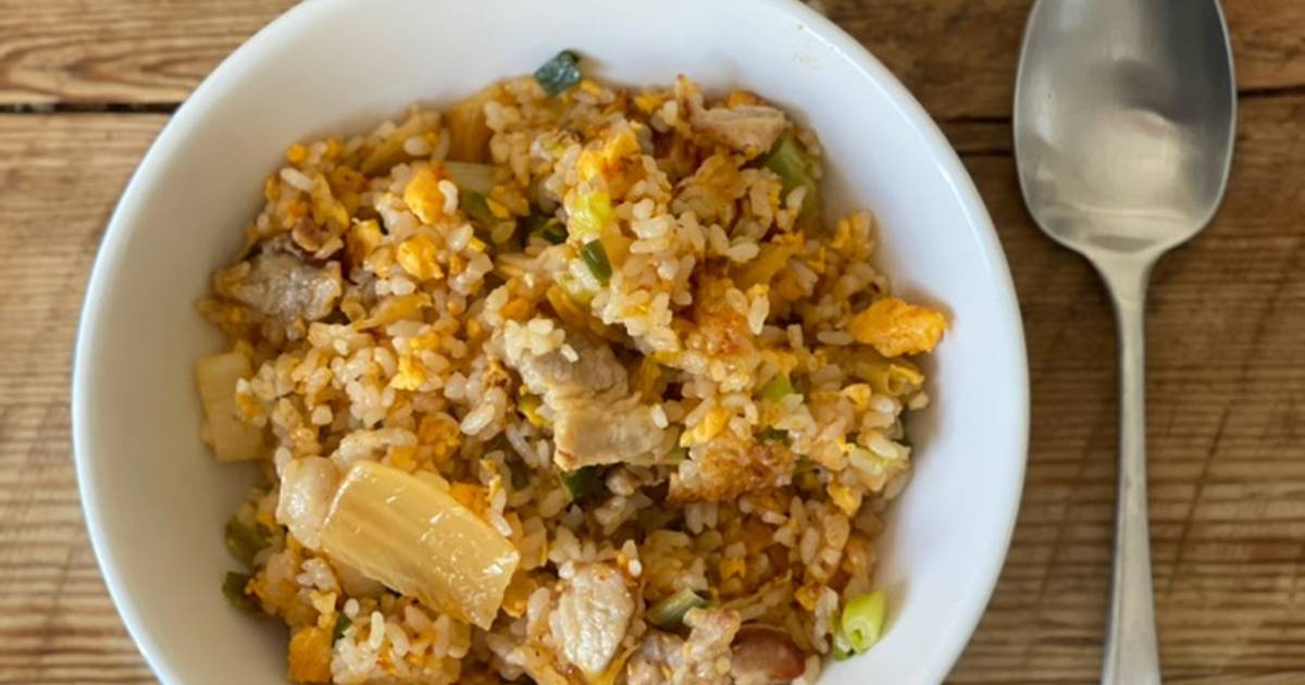 Fried rice with Korean Kimchi and pork belly Recipe by tomo_ya Cookpad
