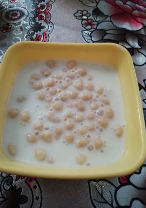A picture of Boondi Raita.