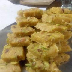 A picture of Besan Ka Halwa.