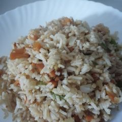 Left over fried rice A picture of Left over fried rice.