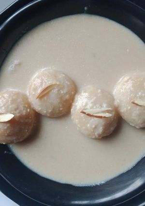 দুধ পুলি (dudh puli recipe in bengali) রেসিপির প্রধান ছবি