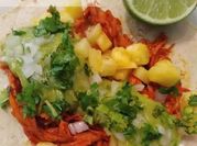 Una foto de tacos al pastor