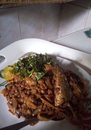A picture of Local beans (Fio fio in igbo language).