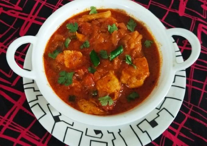 Simple Way to Prepare Ultimate Lahori Murgh Curry