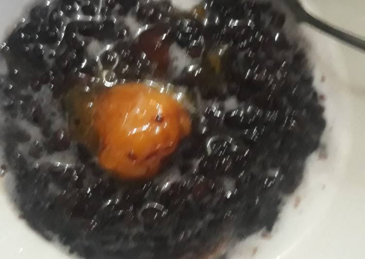 Bubur candil ketan hitam (menu buka puasa)