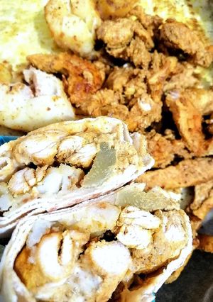 A picture of Chicken Shawarma.