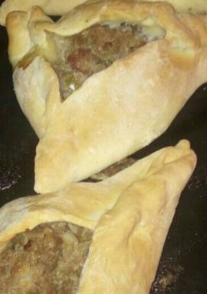 Una foto de Empanadas árabes 😋😍