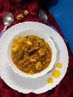 ডাল পটল পনির (Dal potol paneer recipe in Bengali) রেসিপির প্রধান ছবি