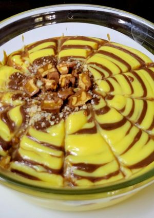 A picture of Zebra pudding.