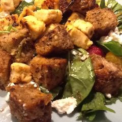 A picture of Chicken & Garlic Bread Salad.
