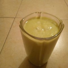 A picture of Avacado juice.