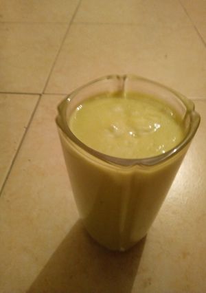 A picture of Avacado juice.