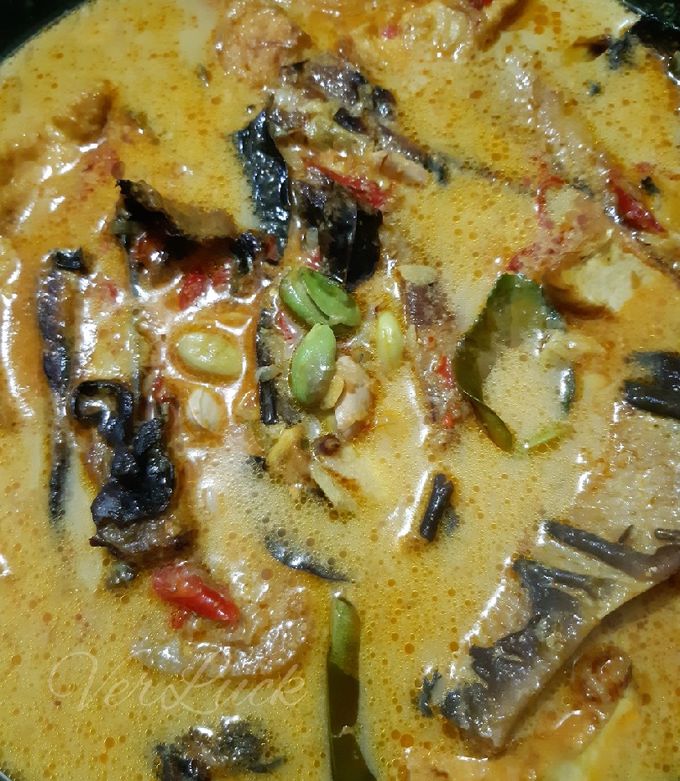 Foto resep Sayur Mangut Ikan Pari Asap / Ikan Pe Asap