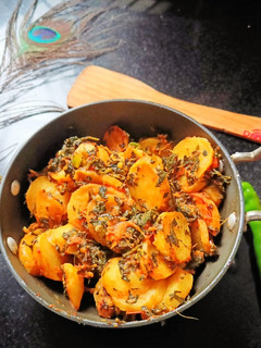 मेथी आलू की सब्जी (methi aloo ki sabzi recipe in Hindi) रेसिपी मुख्य फोटो