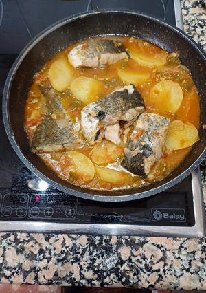 Una foto de Guiso de corvina con patatas