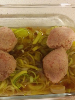 Una foto de Albóndigas al horno con puerro