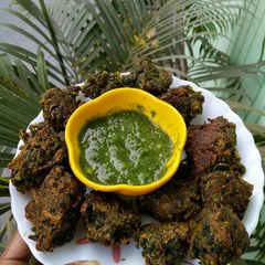 A picture of Palak Pakora.
