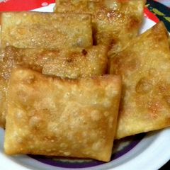A picture of Box Patties.