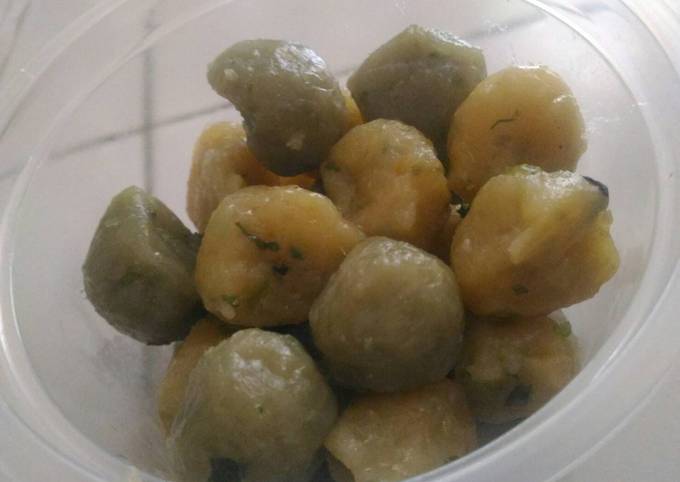 Ini dia! Bagaimana cara membuat Cilok Sayur Kemangi Isi Daging Mudah dan Sehat yang gurih