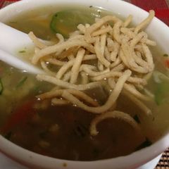 A picture of Chow manchow soup.