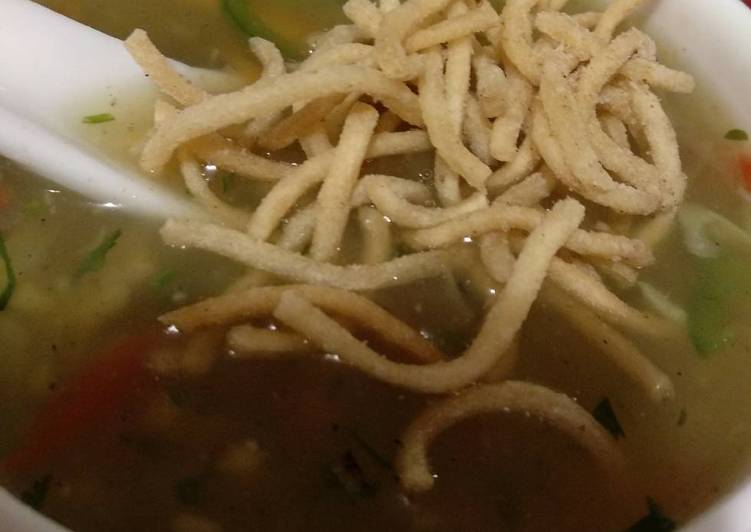 Chow manchow soup