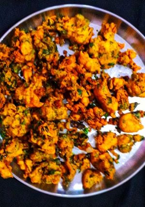 मेथी के पकोड़े (methi ke pakode recipe in Hindi) रेसिपी मुख्य फोटो