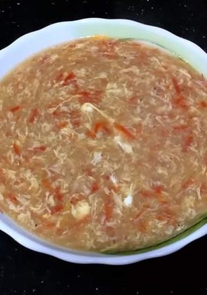 A picture of Hot & sour soup.
