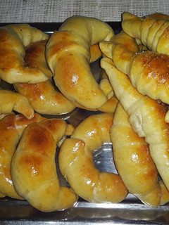 Una foto de ❇️Medialunas fácil de hacer sin manteca 🥐🥐🥐