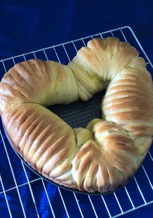 Foto resep Wool Roll Bread Tanpa Wipping Cream (Takaran Sendok)