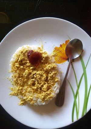 A picture of Ghee methakoot rice.
