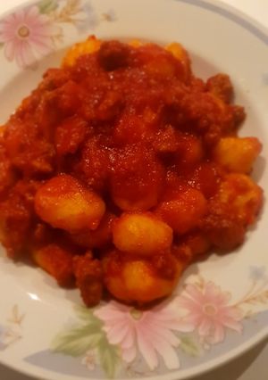 A picture of Sardinian gnocchi with sausage ragout.