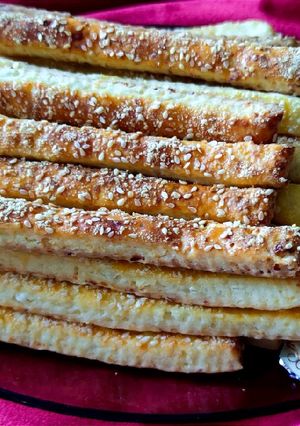 Rögös túrós - sajtos rúd/ ropi recept fotója